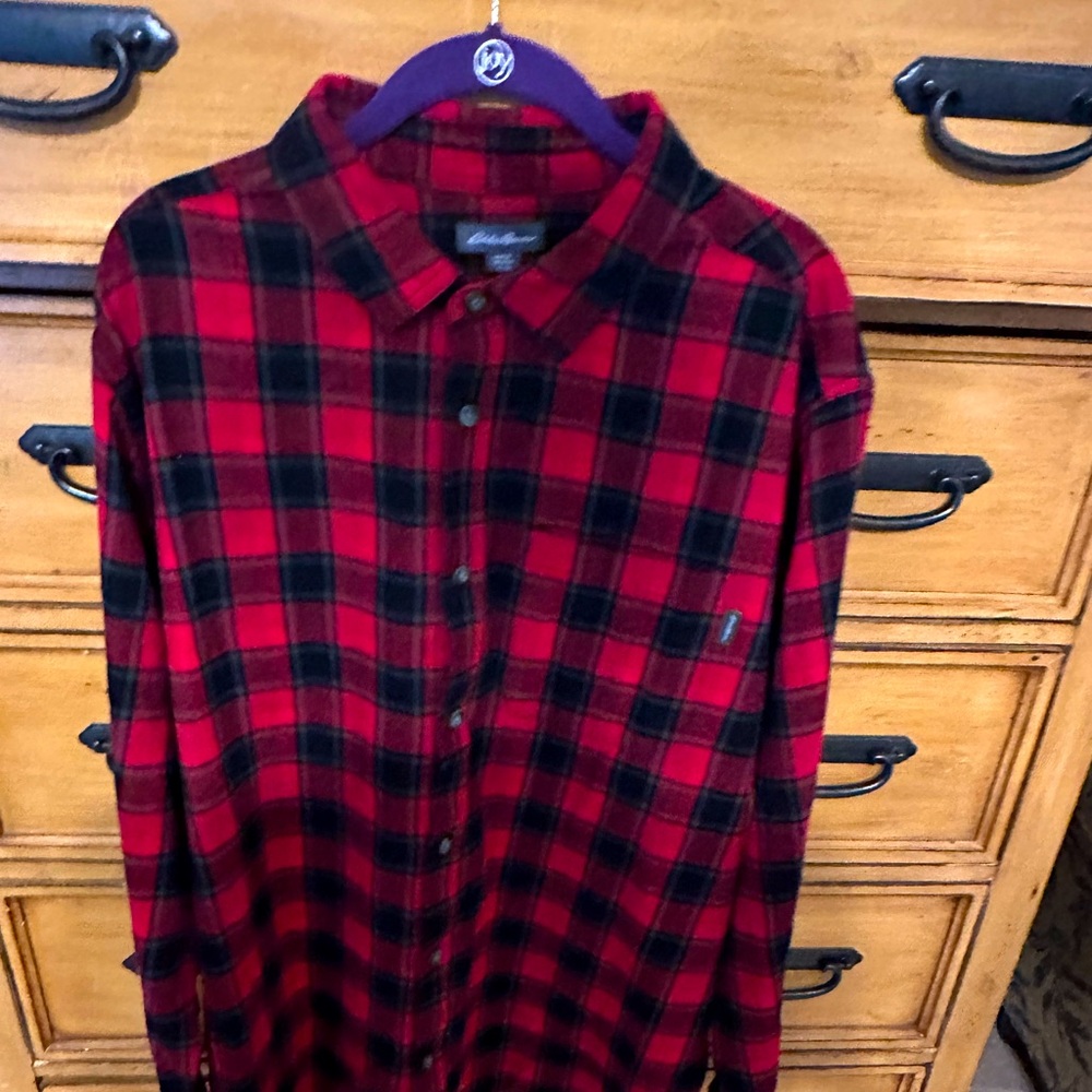 Men’s Eddie Bauer Red and Black Plaid Men's Shirtless